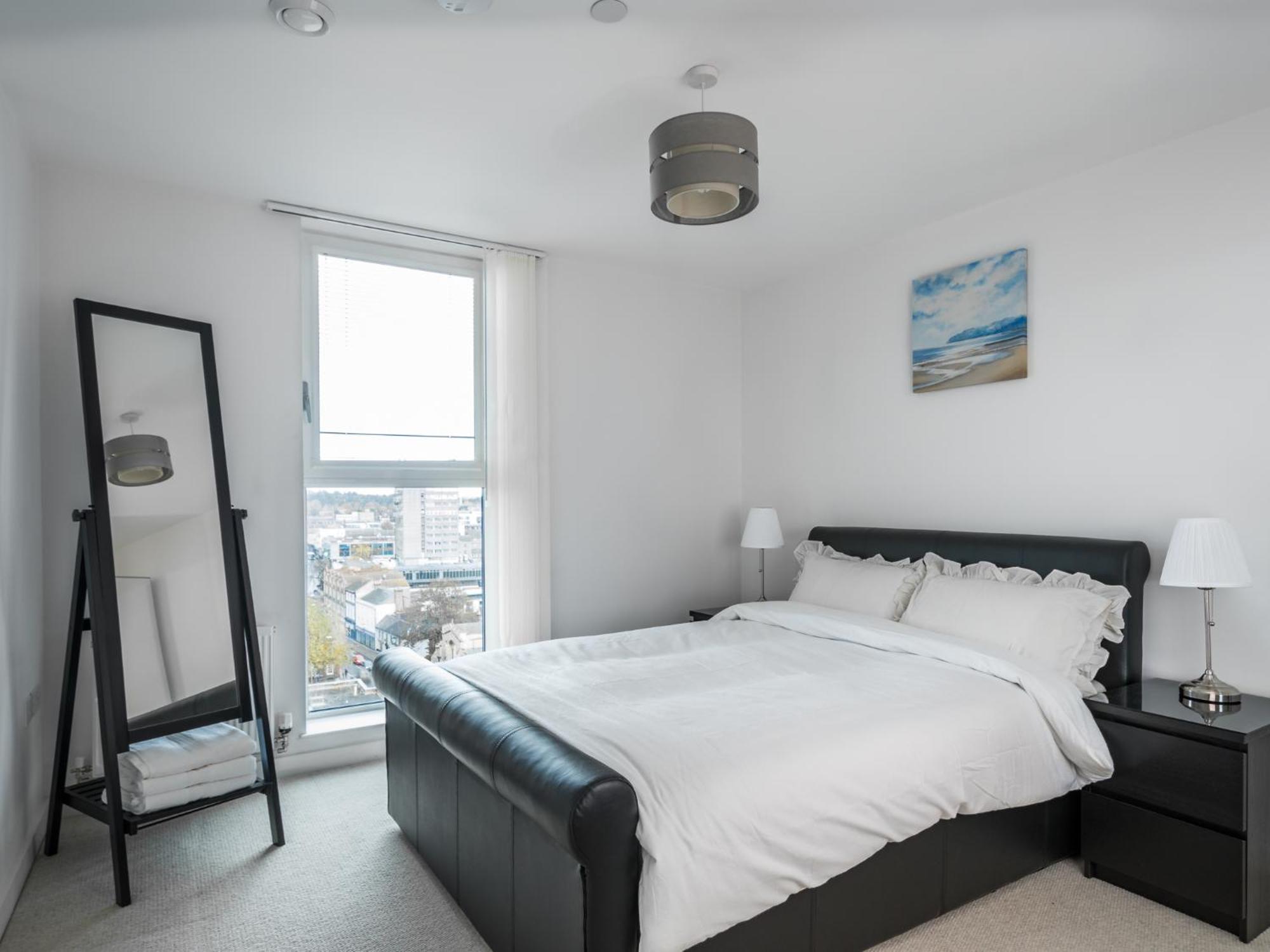 City View Apartment Бедфорд Екстериор снимка